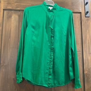 93) Crown & Ivy Women’s Size L Green long sleeve NWOT